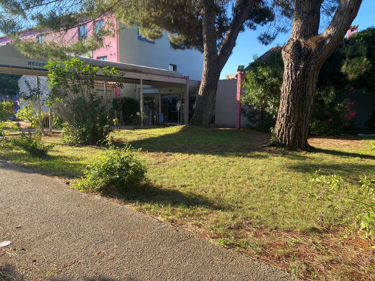 מוגויו Kyriad Montpellier Aeroport - Parc Expo מראה חיצוני תמונה