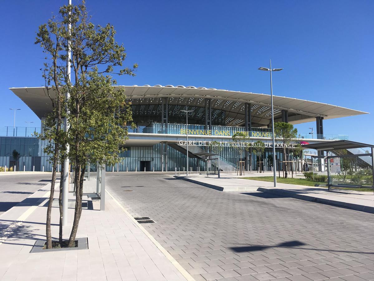 מוגויו Kyriad Montpellier Aeroport - Parc Expo מראה חיצוני תמונה
